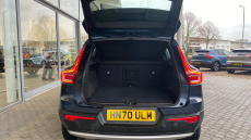 Volvo Xc40 2.0 B4P Inscription 5dr Auto Petrol Estate